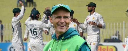 Gary Kirsten resigns as Pakistan head coach